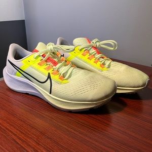 Pegasus 38 Running Shoe Men’s Size 8.5